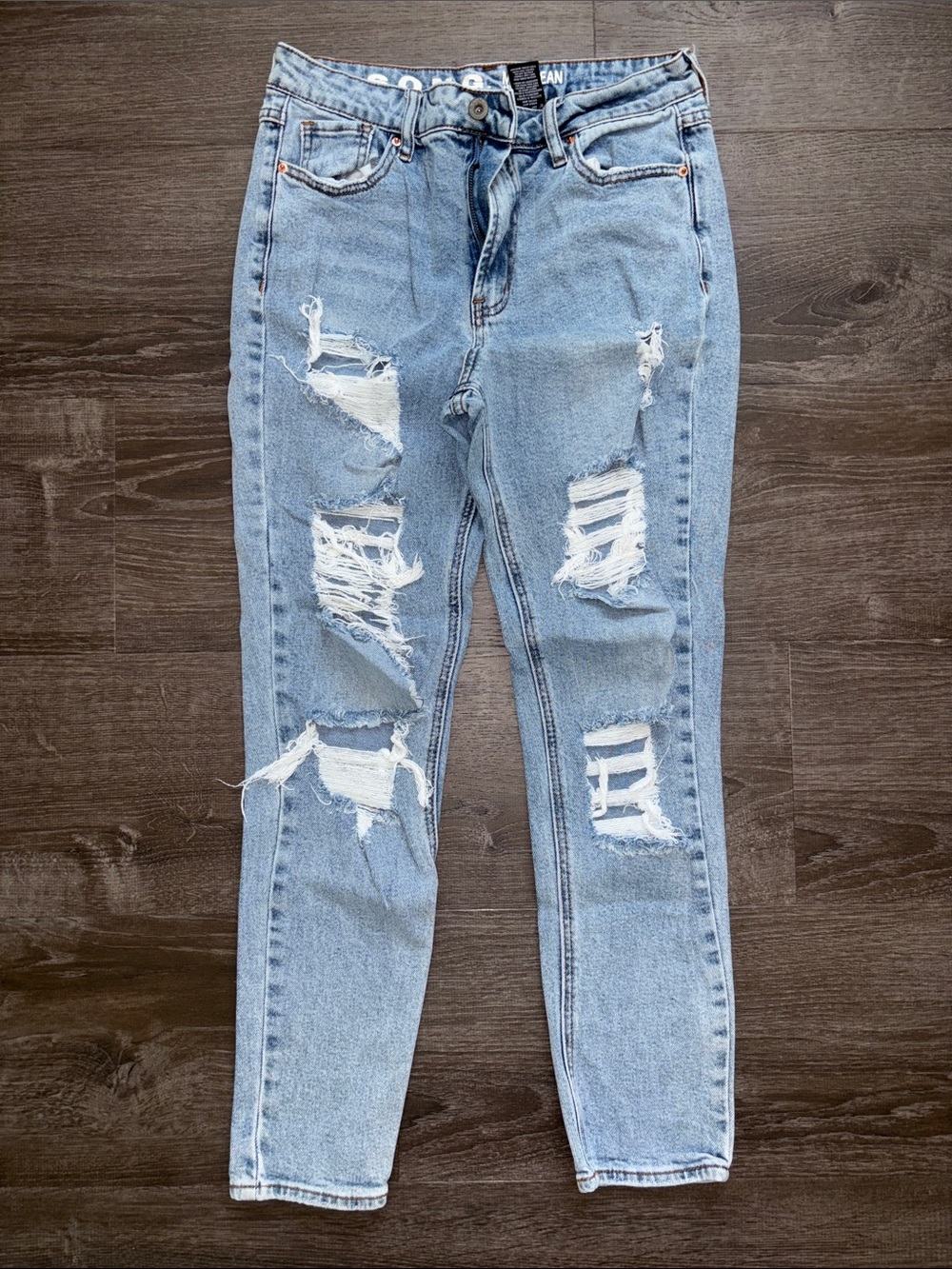Light Wash Ripped Skinny Jeans for Women - Mid-Rise